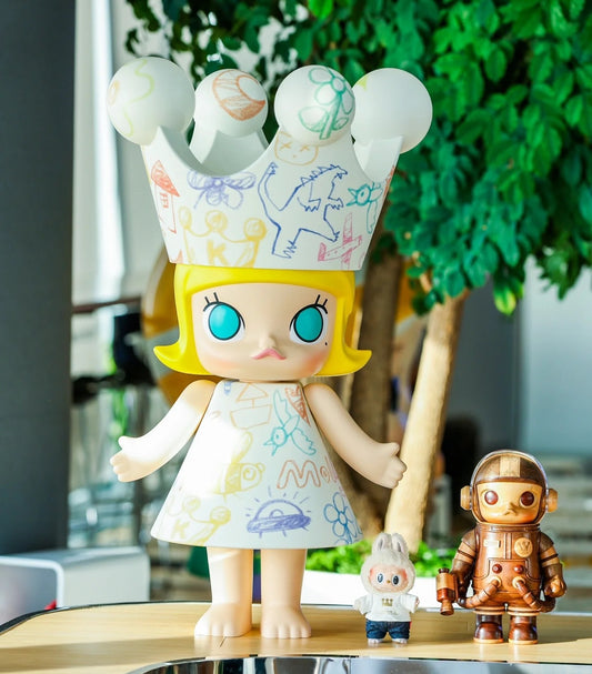 MEGA ROYAL MOLLY Childlike 1000% Figurine