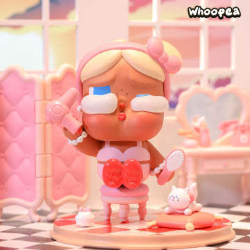 CRYBABY The Dressing Room Figurine